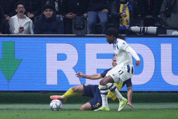 Кубинский дипломат заявил агентству AP, что диалога с США нет, но остров открыт для него.