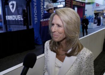 Генеральный директор FanDuel заявил, что игорный сайт тесно сотрудничает с НФЛ, чтобы обеспечить ответственный подход к ставкам на Супербоул.