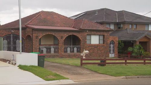 Растут опасения за пожилого мужчину, похищенного по ошибке, в случае принятия его за другого человека.