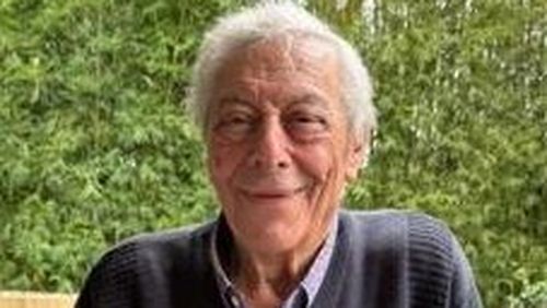 Растут опасения за пожилого мужчину, похищенного по ошибке, в случае принятия его за другого человека.