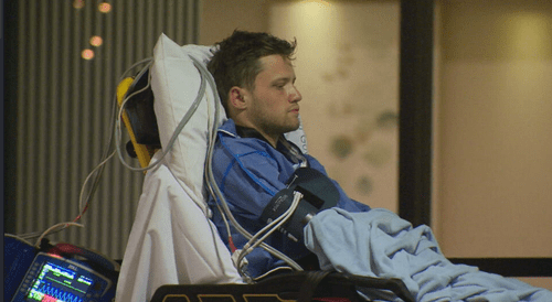 «Адская драка»: семья сообщает о случившемся после нападения с ножом в клубе.