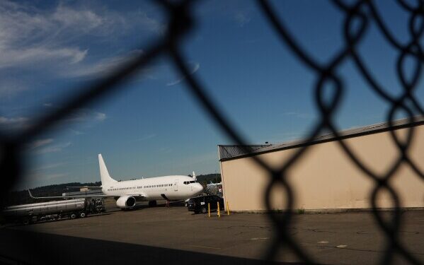 Министерство внутренней безопасности приостанавливает действие программ TSA PreCheck и Global Entry по обеспечению безопасности в аэропортах.