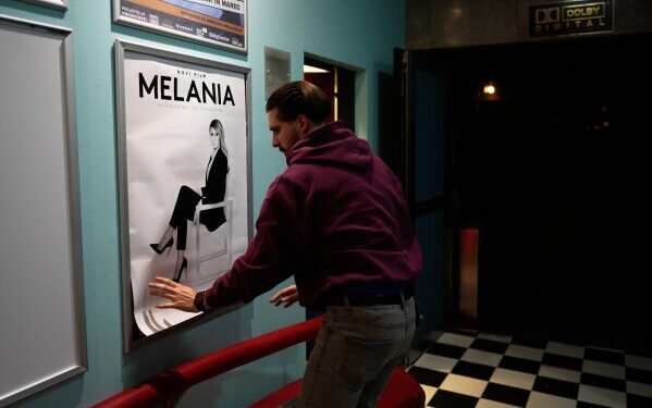 Иран приговорил лауреата Нобелевской премии Наргес Мохаммади к дополнительным 7 годам тюремного заключения.