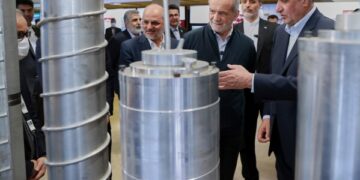 В любой войне с США Иран будет уступать США в вооружении, но все же сможет причинить значительный ущерб.