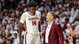 Судья постановил, что 7-футовый центровой Чарльз Бедиако больше не имеет права играть за команду Алабамы.