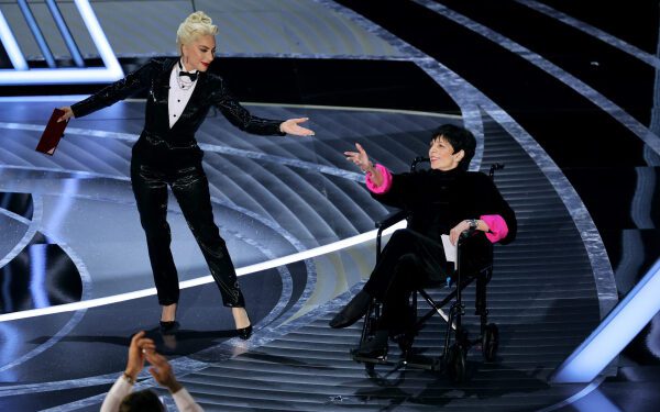 Лайза Миннелли рассказала о доброте Леди Гаги во время инцидента на церемонии вручения премии «Оскар» в 2022 году: «В момент сильного стресса нужно оставаться великодушной».