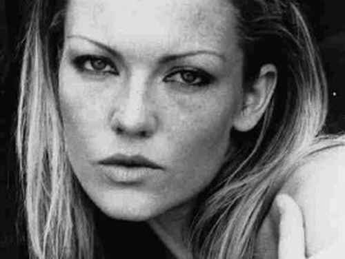 Мадам сделала "интригующий" звонок после исчезновения молодой модели.