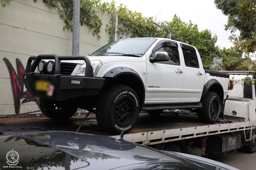 Мужчине и подростку предъявлены обвинения в стрельбе в бывшего игрока NRL, при этом другие преступники остаются на свободе.