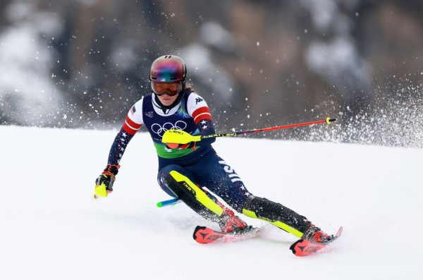 Неудачное начало выступлений Микаэлы Шиффрин на зимних Олимпийских играх 2026 года усиливает давление на одну из величайших лыжниц всех времен.