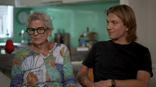 У соседей по комнате Макса и Лори разница в возрасте 54 года. Они являются частью растущей тенденции.