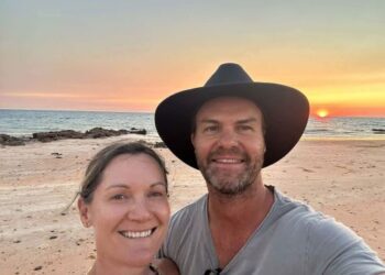 Супружеская пара из Сиднея продала дом и уволилась с работы, почувствовав себя «в ловушке» крысиных бегов.