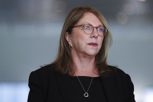 Правительство заявляет, что высокоскоростная железнодорожная линия Сидней-Ньюкасл будет готова к началу строительства через два года.