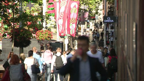 Масштабные изменения затронут более 14 миллионов работников. Масштабные изменения затронут более 14 миллионов работников.