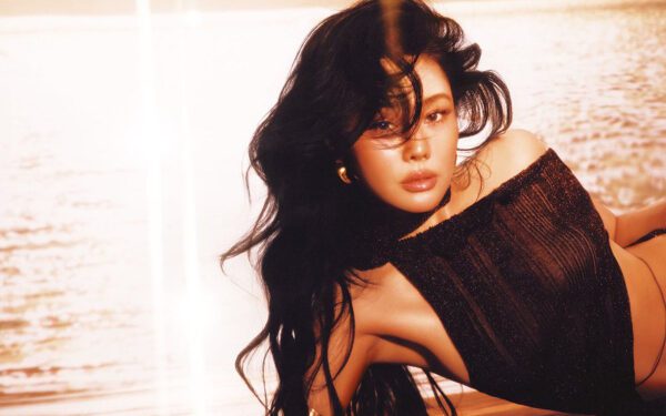 Тиа Рэй возвращается с англоязычным альбомом, сочетающим в себе разные жанры, под названием «NEW DAY».