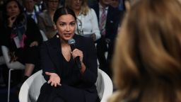 Ущерб, нанесенный Трампом, уже нанесен. Демократы — и Европа — пытаются определить, что будет дальше. Ущерб, нанесенный Трампом, уже нанесен. Демократы — и Европа — пытаются определить, что будет дальше.