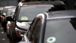 По решению суда, Uber должен выплатить 8,5 миллионов долларов по делу о сексуальном насилии со стороны водителя. Вот что это может означать для тысяч аналогичных дел.