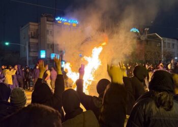 США и Иран завершили последние ядерные переговоры без соглашения на фоне надвигающейся угрозы войны.