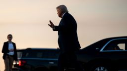 По словам источников, американские военные были готовы нанести удар по Ирану уже в эти выходные, но Трамп еще не принял окончательного решения.