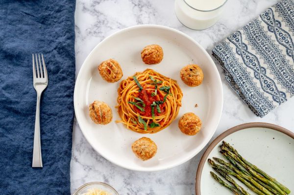 Мы попросили диетолога составить план питания в соответствии с новыми рекомендациями по питанию в США. Вот как он выглядит.