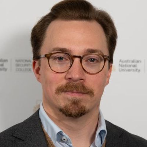 В социальных сетях прямо сейчас разворачивается леденящая душу война.