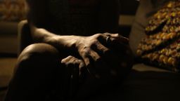 Тяжелая ситуация для многих представителей ЛГБТ-сообщества в Африке ухудшается. Некоторые винят в этом США. Тяжелая ситуация для многих представителей ЛГБТ-сообщества в Африке ухудшается. Некоторые винят в этом США.