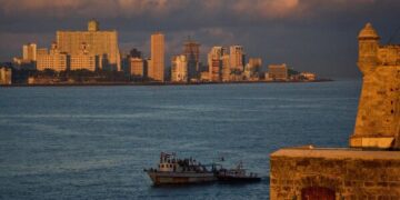 По мере усиления давления со стороны США с требованием смены руководства на Кубе, Кастро может стать следующим президентом.