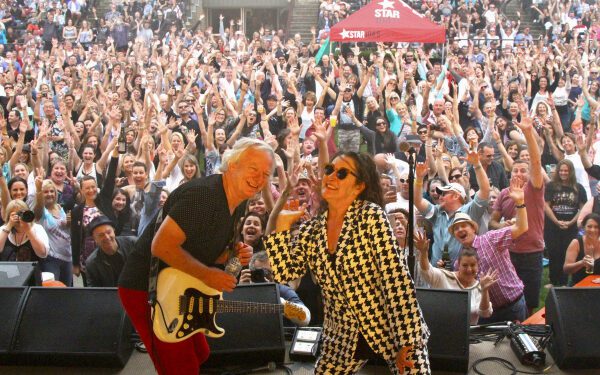 Берни Линч, сооснователь австралийской организации Eurogliders, скончался в возрасте 72 лет.