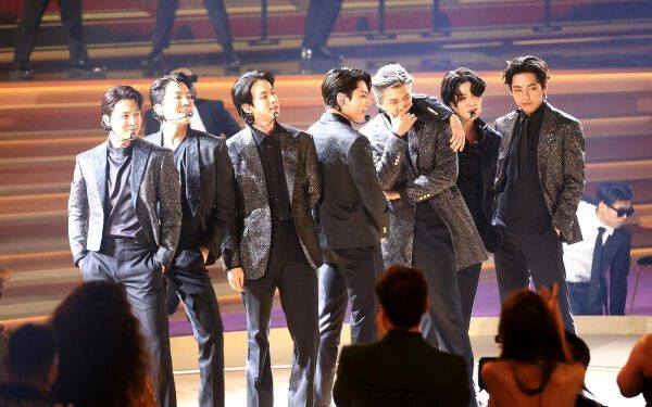 BTS отправляют ARMY на поиски подсказок к альбому «ARIRANG»: как быстро вы сможете разгадать подсказки?