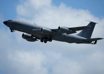 В состав экипажа авиакатастрофы с участием американских военных входили отец семейства из Алабамы, недавно отправленный в командировку, и несколько человек из Огайо. В состав экипажа авиакатастрофы с участием американских военных входили отец семейства из Алабамы, недавно отправленный в командировку, и несколько человек из Огайо.