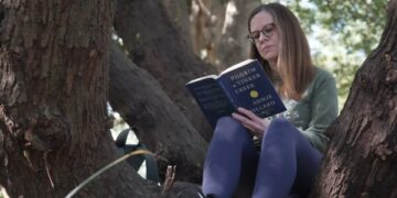 В Кубе произошел обвал энергосистемы, в результате чего страна осталась без электричества уже в третий раз за этот месяц.