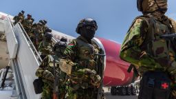 В результате бандитских нападений на западе Гаити, произошедших накануне прибытия международных сил, погибли десятки человек.