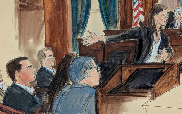 Отец, подаривший пистолет подозреваемому в стрельбе в школе в Джорджии на Рождество, признан виновным в убийстве второй степени. Отец, подаривший пистолет подозреваемому в стрельбе в школе в Джорджии на Рождество, признан виновным в убийстве второй степени.