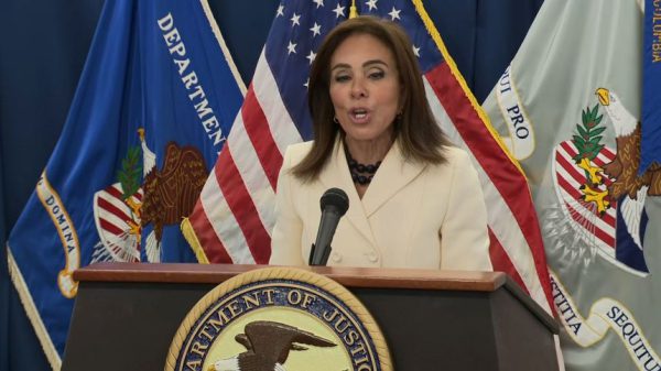 Федеральный судья отменил повестки Министерства юстиции в адрес председателя Федеральной резервной системы Джерома Пауэлла.