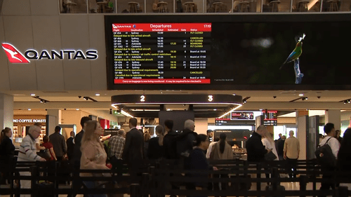 Рейсы отменены в связи с приближением погодного явления, случающегося раз в 50 лет.