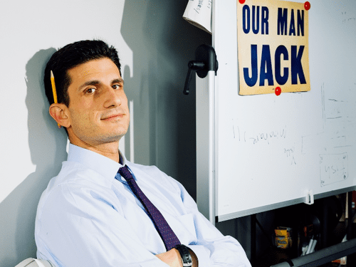 Он единственный внук Джона Кеннеди. Но Джек хочет прославиться.