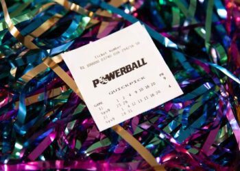 «Я думал, это мусор»: отец удалил электронное письмо, изменившее его жизнь, о выигрыше в лотерее Powerball в 50 миллионов долларов.