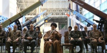 Иран создал обширную сеть камер для подавления инакомыслия. Израиль превратил её в инструмент наведения.