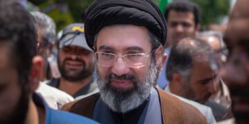 Иран назвал сына убитого верховного лидера своим преемником, выразив таким образом вызов Трампу.