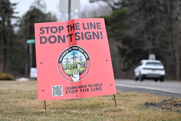 Цели войны с Ираном расширились и теперь включают гражданскую инфраструктуру, а Саудовская Аравия сообщает о двух погибших.