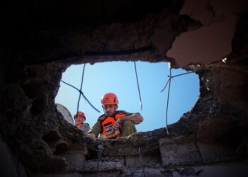 Иранский военный корабль, потопленный США, возвращался домой после участия в выставке, организованной Индией.