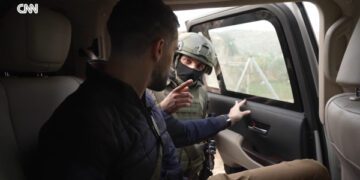 Израильские военные отстранили от службы батальон, причастный к нападению и задержанию съемочной группы CNN на Западном берегу.