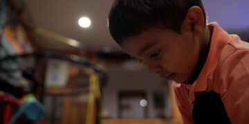 После того, как Белый дом начал рекламировать этот препарат для лечения аутизма, количество назначений лейковорина резко возросло. Родители до сих пор пытаются его найти.