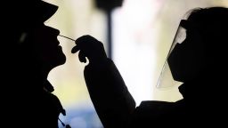 Корь — не единственное заболевание, число случаев которого растёт. Свинка также может вернуться.