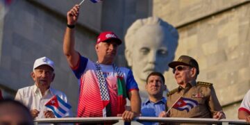 Президент Мексики Шейнбаум заявила, что будет соблюдать соглашение с Кубой о врачах, в то время как другие страны выходят из него.