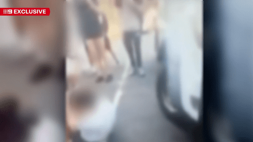 Мать требует возбуждения уголовного дела после предполагаемого нападения на 12-летнюю девочку после школы.