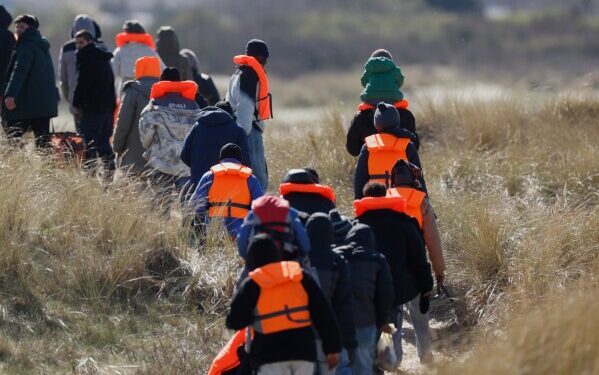 Северная Корея провела испытание двигателя ракеты, способной поражать цели на территории США. Северная Корея провела испытание двигателя ракеты, способной поражать цели на территории США.