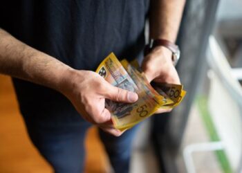 Резервный банк Австралии принял важное решение относительно «жизненно важного» будущего наличных денег в Австралии.