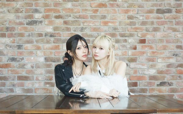 REIRIE рассказывают о воссоединении после 5 лет разлуки и разбирают треки своего первого EP на крупном лейбле под названием «Amethyst».