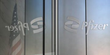 РФК-младший пообещал бороться с болезнью Лайма. Включает ли это поддержку вакцинации?