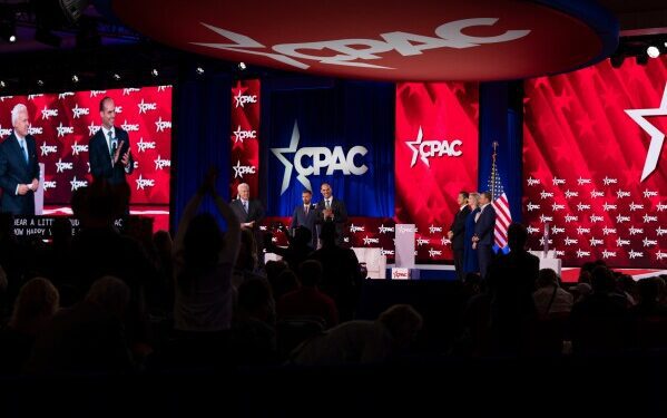 Рубио опровергает утверждение Зеленского о том, что США просили Украину уступить России часть территории в рамках соглашения о безопасности. Рубио опровергает утверждение Зеленского о том, что США просили Украину уступить России часть территории в рамках соглашения о безопасности.